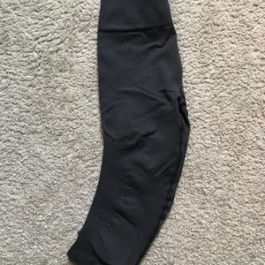 Lululemon Black Capri